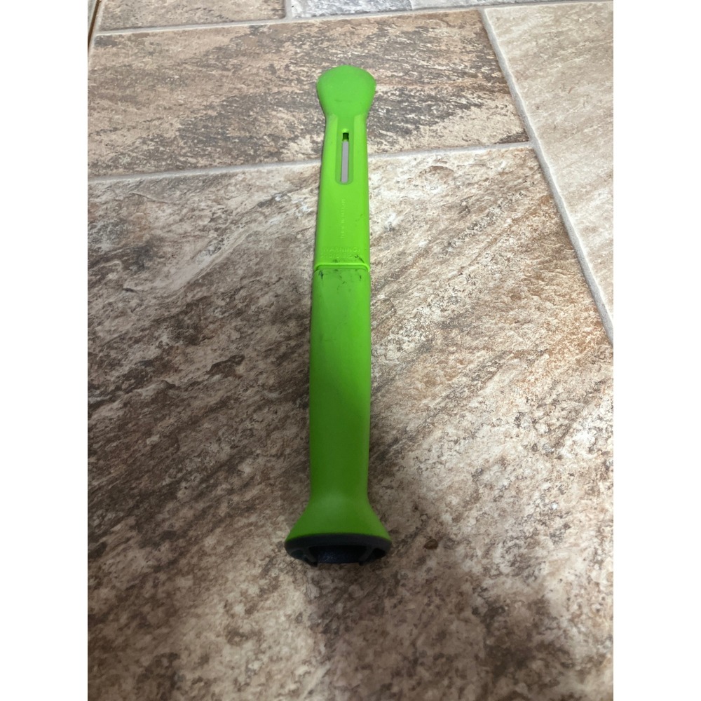 Progressive International Avocado Slicer Pitter 3-in-1 Tool Lime Green Serrated